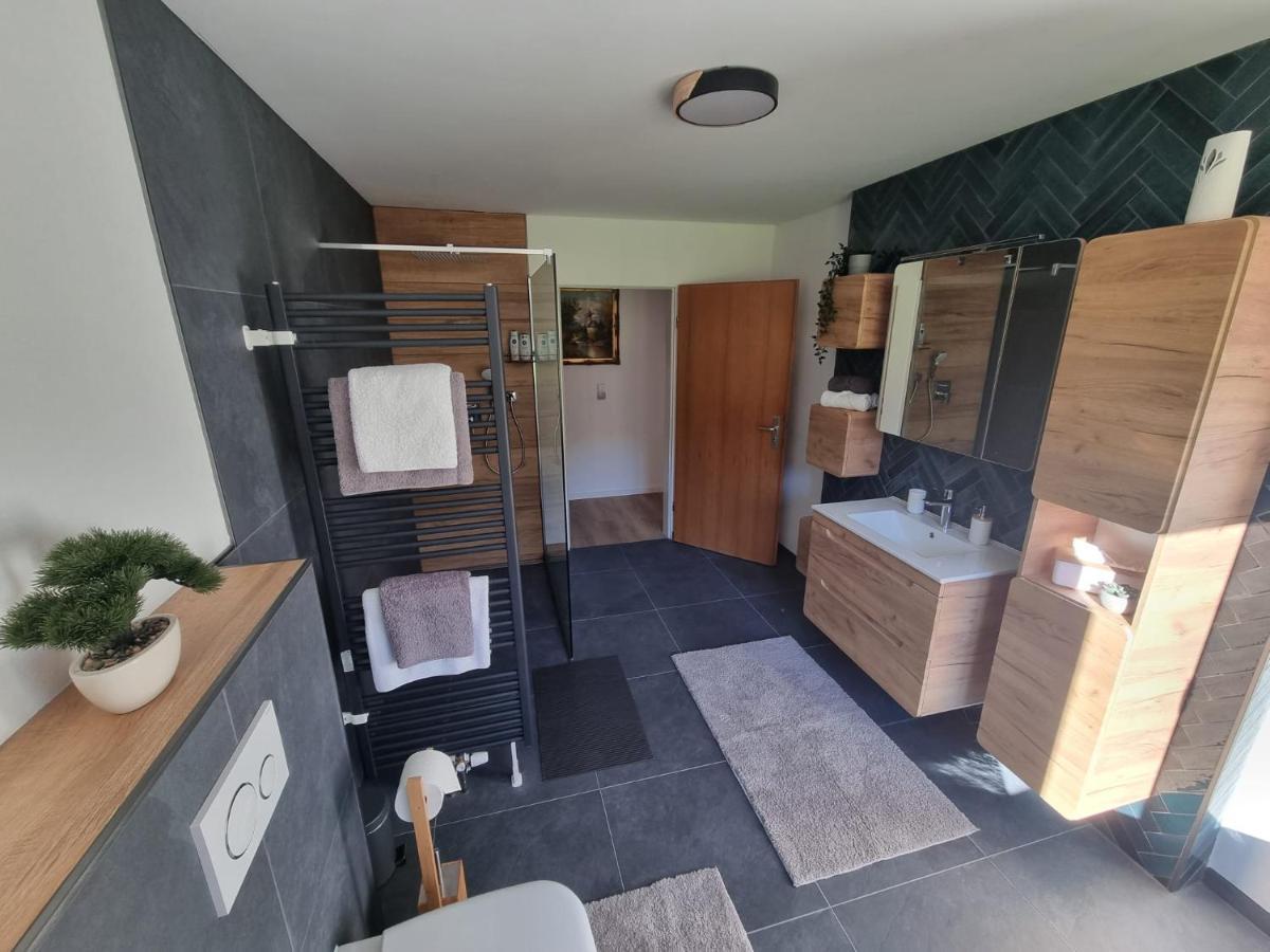 Ruhige 70 qm mit Bergromantik Rettenberg Exterior foto